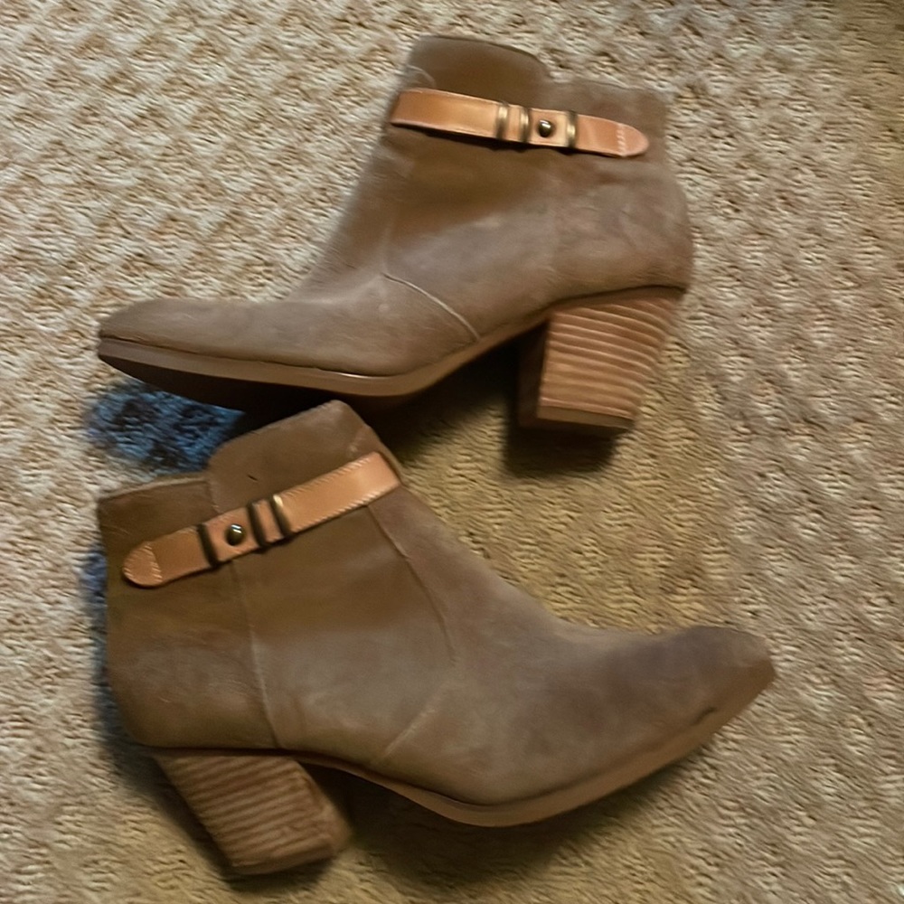 Seychelles booties. Size 8.5